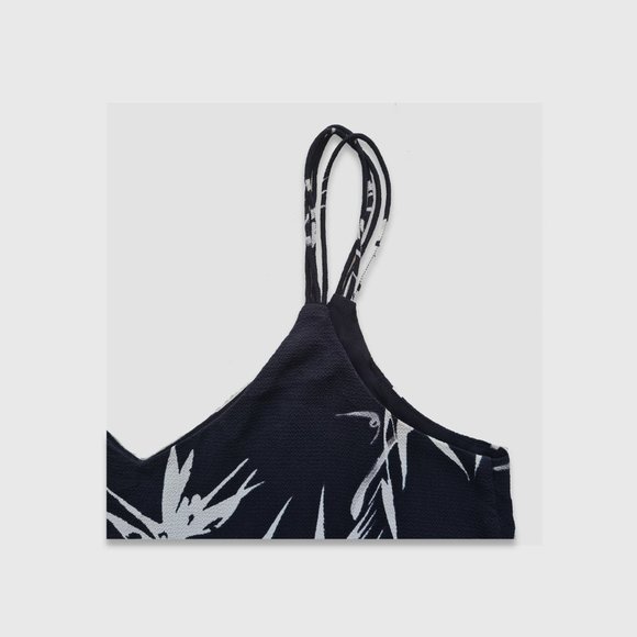 Size- S, 'now' tank top - Picture 3 of 5